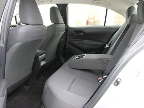 Used 2023 Toyota Corolla LE image 8