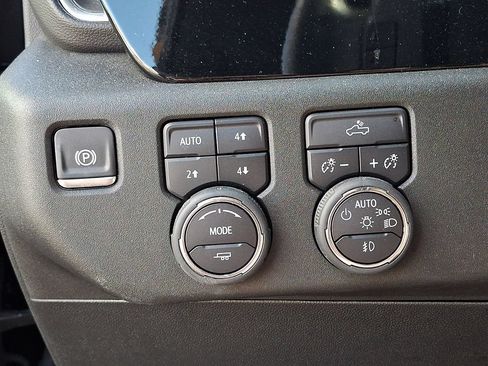 Used 2024 Chevrolet Silverado 1500 RST w/ Convenience Package II AWD/4WD image 23