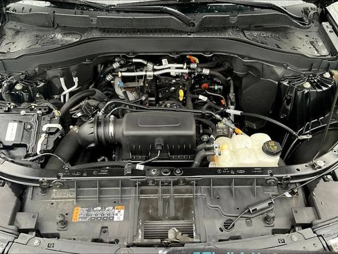 Used 2023 Ford Explorer 4WD image 30