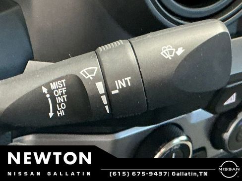 Used 2023 Toyota Tacoma 4x4 Double Cab image 31