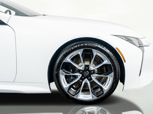 Used 2021 Lexus LC 500 Convertible w/ Touring Package image 7