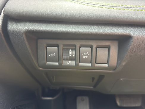 Certified 2024 Subaru Outback Onyx Edition AWD/4WD image 30