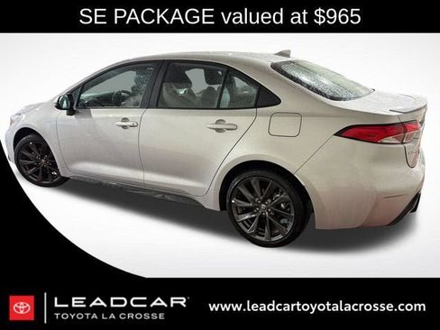Used 2026 Toyota Corolla SE w/ SE Package FWD image 2