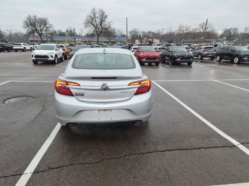 Used 2015 Buick Regal image 7