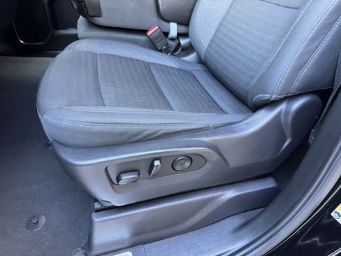 Used 2023 Chevrolet Silverado 1500 LT w/ Protection Package AWD/4WD image 14
