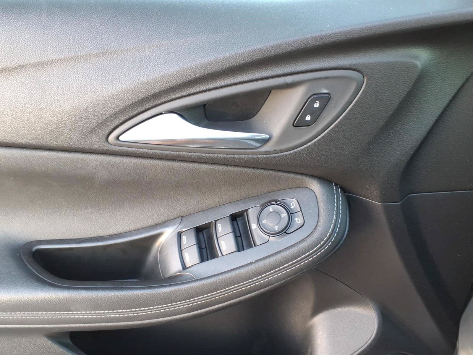 Used 2026 Buick Encore GX Preferred FWD image 18