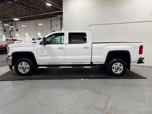 Used 2018 GMC Sierra 2500 SLE image 3