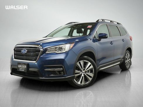 Used 2022 Subaru Ascent Limited image 1