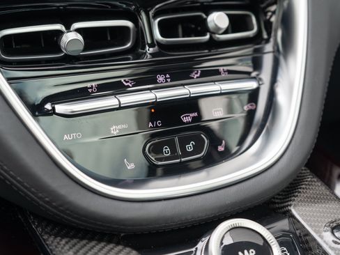 Used 2023 Aston Martin DBX 707 AWD/4WD image 23