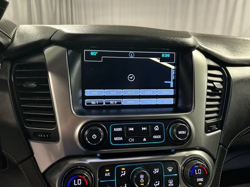 Used 2019 Chevrolet Suburban LT AWD/4WD image 17