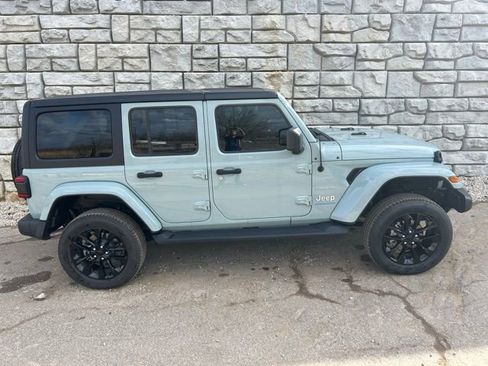 Certified 2023 Jeep Wrangler Unlimited Sahara w/ Cold Weather Group image 6