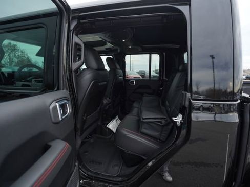 Used 2026 Jeep Gladiator Rubicon AWD/4WD image 14