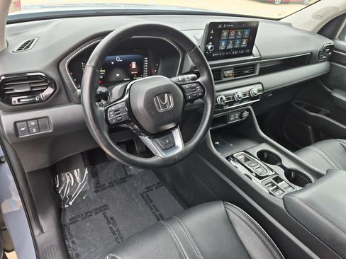 Used 2023 Honda Pilot Elite image 10