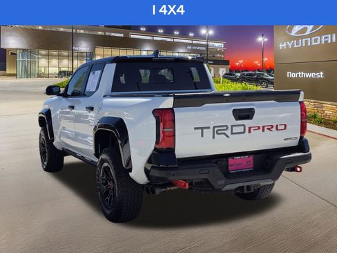 Used 2025 Toyota Tacoma TRD Pro image 9