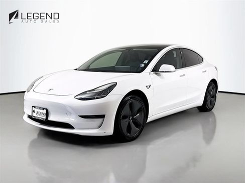 Used 2019 Tesla Model 3 Standard Range RWD image 1