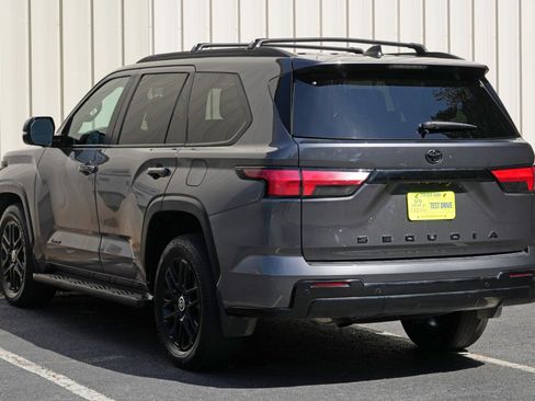 Used 2024 Toyota Sequoia Limited AWD/4WD image 54