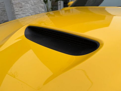 Used 2019 Dodge Challenger R/T image 7