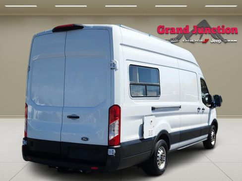 Used 2022 Ford Transit 350 148 High Roof Extended AWD w/ Load Area Protection Package image 4