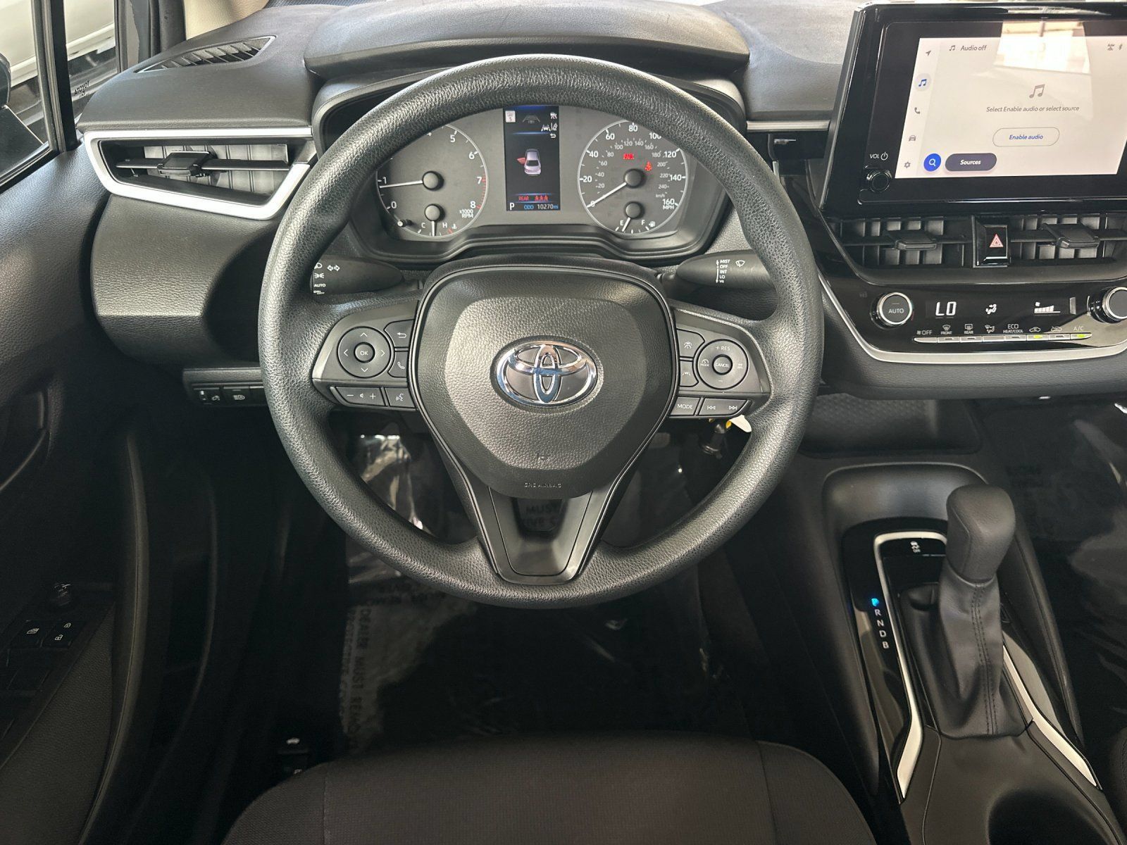 Used 2025 Toyota Corolla LE FWD image 13