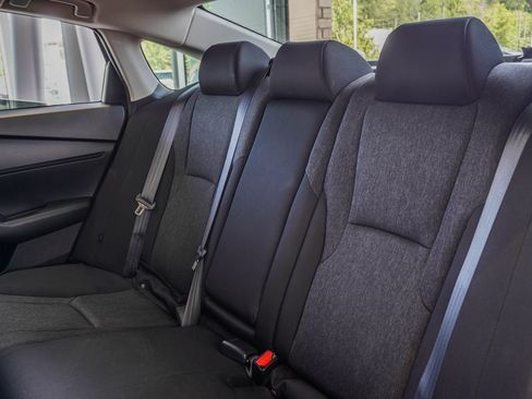 Used 2023 Honda Accord EX image 40