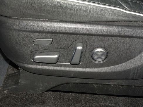 Used 2024 Hyundai Palisade Limited image 23