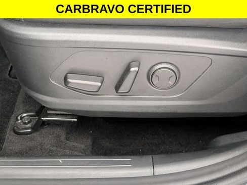 Used 2022 Hyundai Tucson SEL FWD image 13