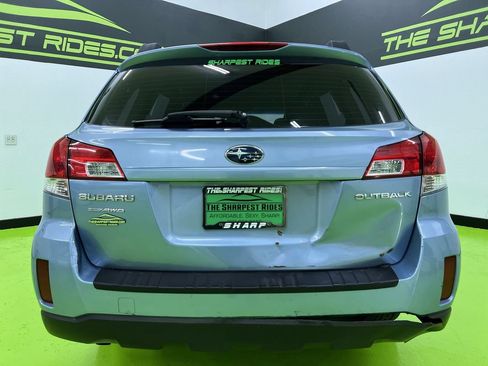 Used 2011 Subaru Outback 2.5i AWD/4WD image 3