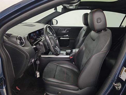 Used 2022 Mercedes-Benz GLA 250 4MATIC w/ AMG Line image 7