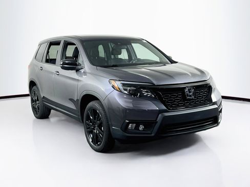Used 2021 Honda Passport Sport image 3