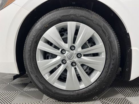 New 2025 Nissan Sentra S image 12