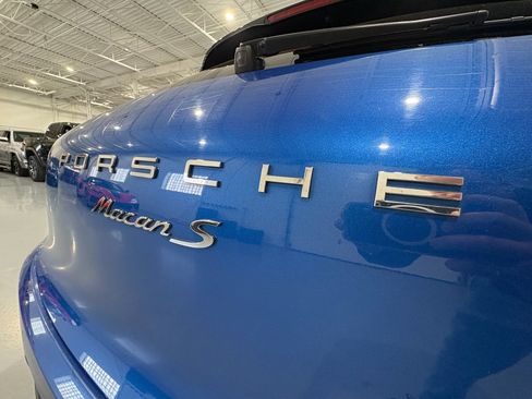 Used 2017 Porsche Macan S AWD/4WD image 57