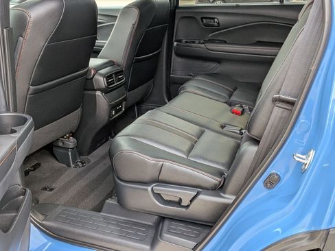 Certified 2024 Honda Passport TrailSport image 23