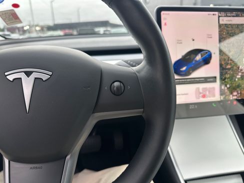 Used 2019 Tesla Model 3 AWD/4WD image 31