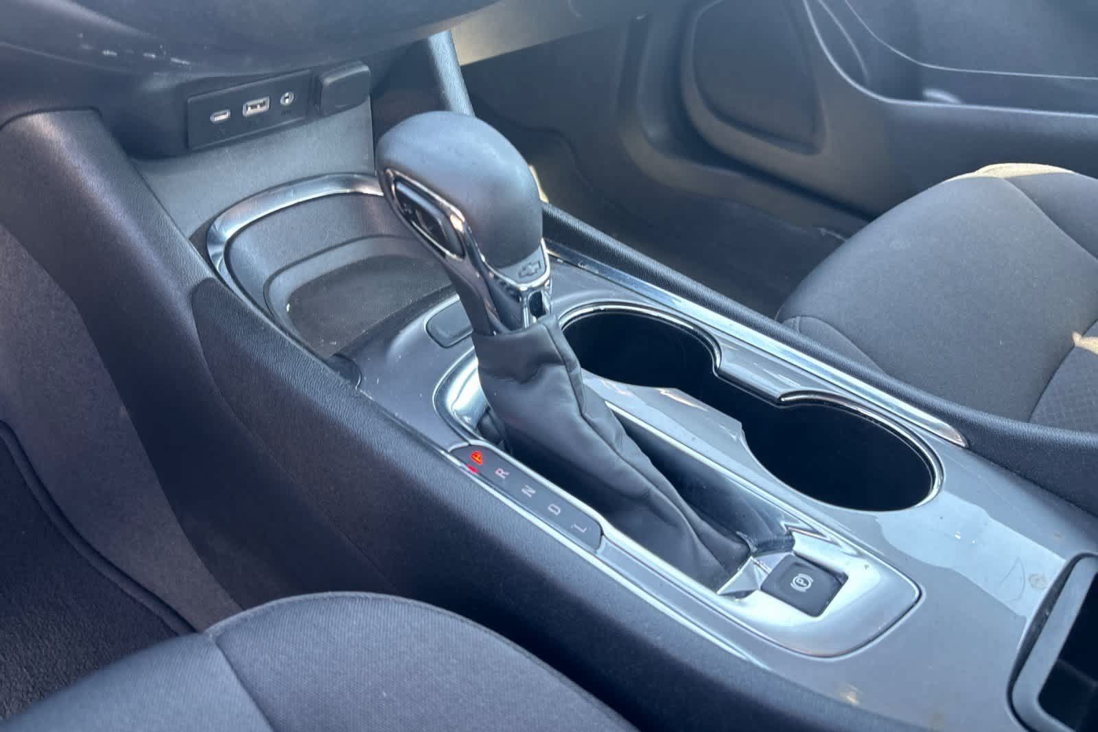 Used 2023 Chevrolet Malibu LT FWD image 22
