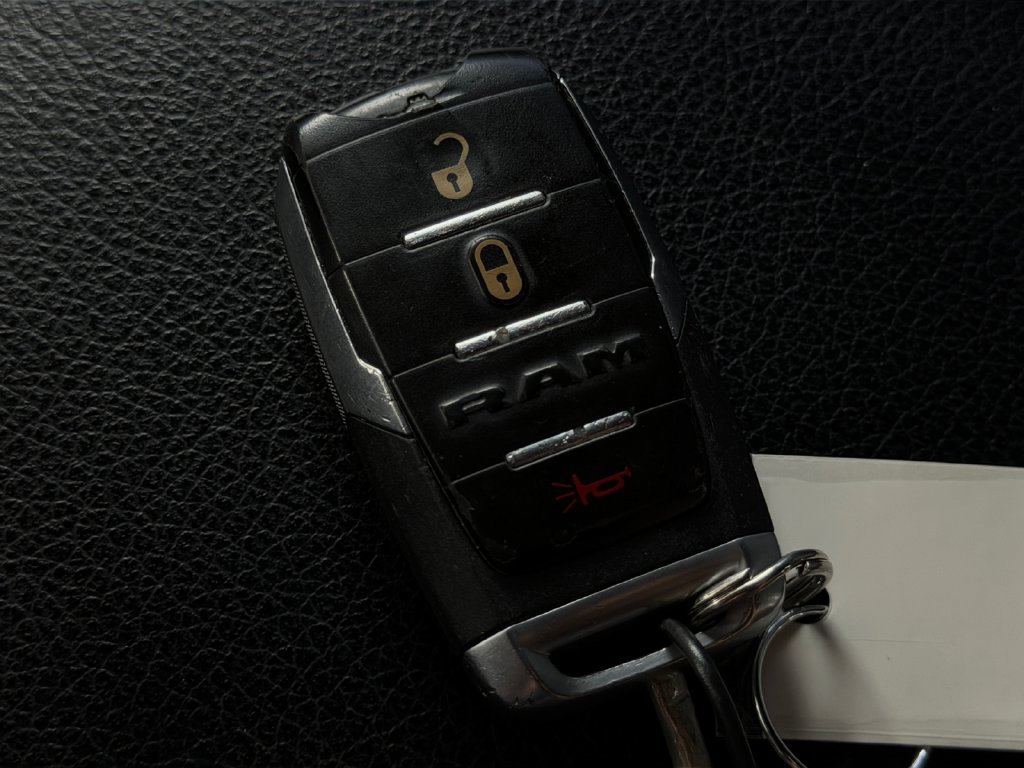 Used 2021 RAM 1500 Big Horn AWD/4WD image 35