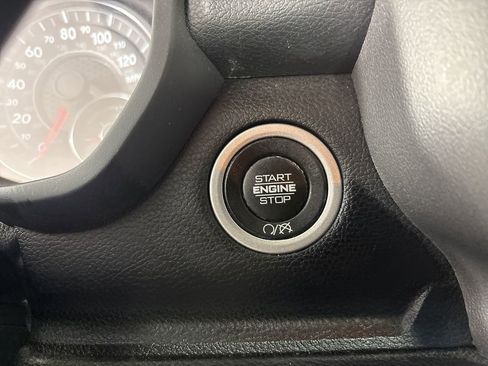 Used 2024 RAM 3500 Big Horn image 14