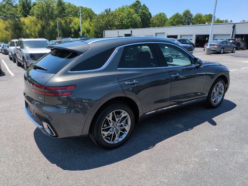 Used 2025 Genesis GV70 2.5T AWD/4WD image 7