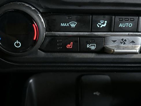 Certified 2023 Ford Bronco Wildtrak image 7