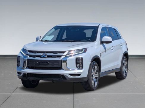 Used 2022 Mitsubishi Outlander Sport ES AWD/4WD image 7