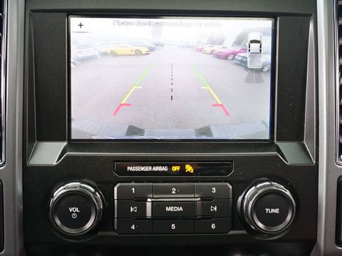 Used 2019 Ford F150 XLT w/ Equipment Group 302A Luxury image 24