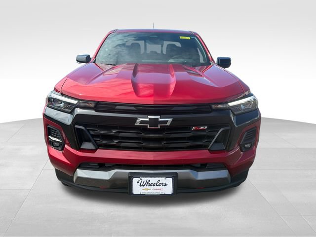Used 2024 Chevrolet Colorado Z71 w/ Z71 Convenience Package 2 AWD/4WD image 9