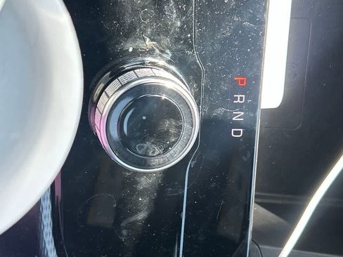 Used 2024 Jeep Grand Cherokee Altitude AWD/4WD image 5