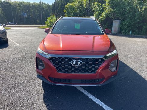 Used 2019 Hyundai Santa Fe Limited FWD image 2