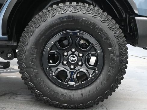 Used 2024 Ford Bronco Wildtrak AWD/4WD image 22
