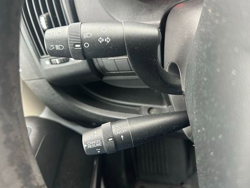 Used 2020 RAM ProMaster 2500 w/ Interior Convenience Group image 23