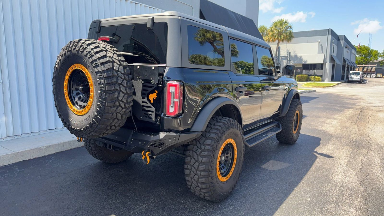 Used 2022 Ford Bronco Badlands AWD/4WD image 5