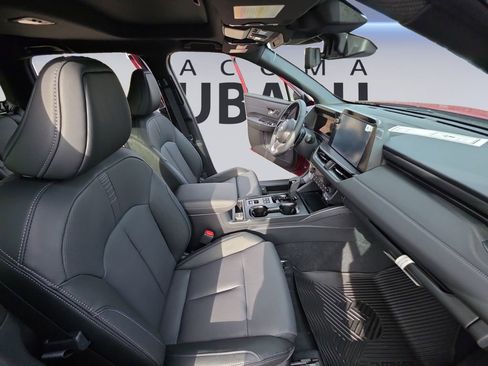 New 2026 Subaru Outback Touring image 17