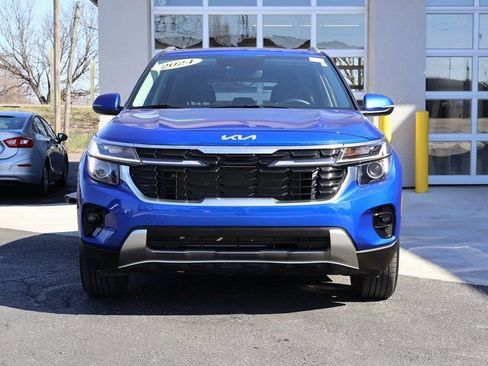 Used 2024 Kia Seltos S image 3