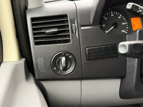 Used 2014 Mercedes-Benz Sprinter 3500 image 20