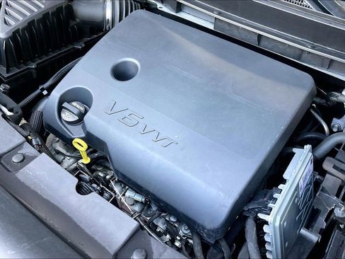 Used 2021 Buick Enclave Premium w/ Sun and Sites Package FWD image 29